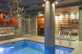 Avenue Lodge