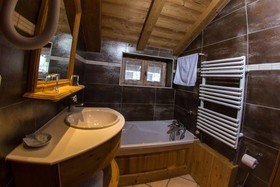 Avancher Hôtel & Lodge