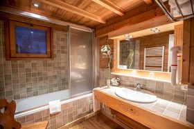 Le Samovar Hotel & Chalets
