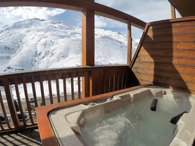 L'Isatis Hotel Chalet
