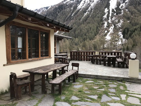 Bellevue Alpine Lodge