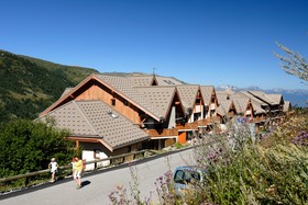 Résidence Odalys L'Ecrin Des Neiges  A Valmeinier