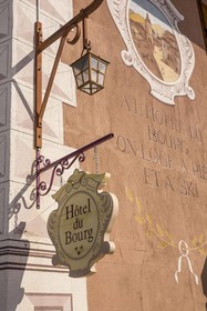 Hotel Du Bourg