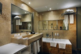 Hotel Koh-I Nor