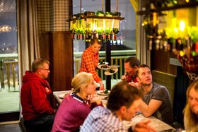 Langley Hotel Tango