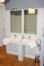 Les Matins Bleus B&B