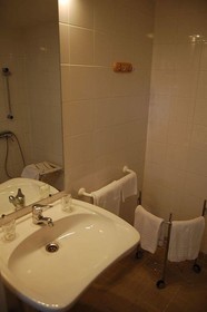 Lemand Hotel