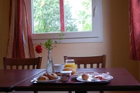 Lemand Hotel