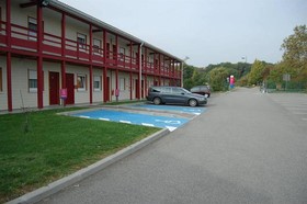 Lemand Hotel