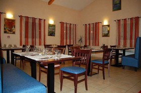 Lemand Hotel