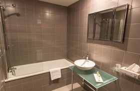 Quality Hôtel Le Cervolan
