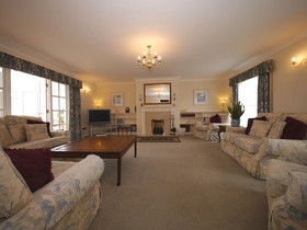 Kennacott Court