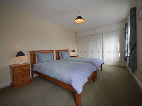 Kennacott Court