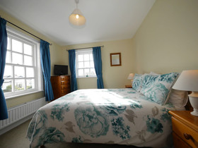 Kennacott Court