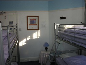 Northshorebude Backpackers Hotel
