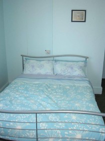 Northshorebude Backpackers Hotel