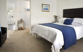 Surf Haven Bed & Breakfast