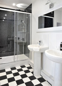 Surf Haven Bed & Breakfast