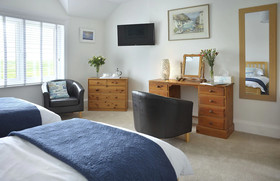 Surf Haven Bed & Breakfast