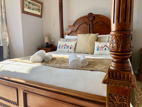 Housel Bay Hotel