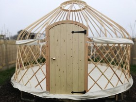 Condor Yurt Glamping