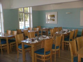 OYO Godolphin Arms Hotel