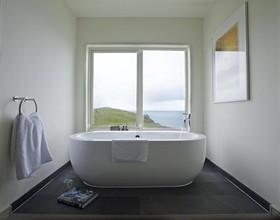 Lewinnick Lodge