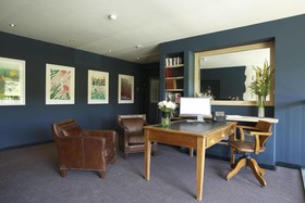 Lewinnick Lodge