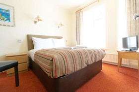 The Kilbirnie Hotel