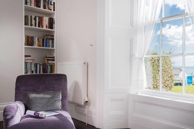 Camilla House - Guest house