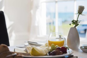 Camilla House - Guest house