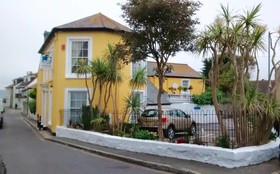 The Summer House Hotel