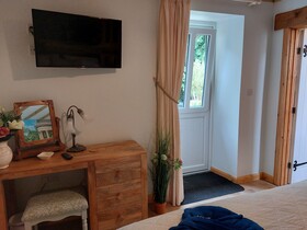 Wesley House Holiday Cottages
