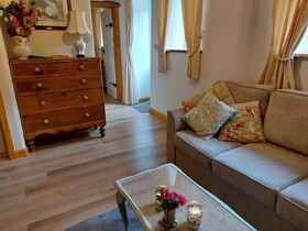Wesley House Holiday Cottages