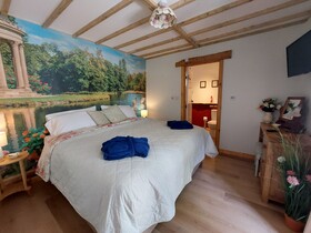 Wesley House Holiday Cottages