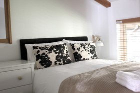 Tincroft Cottage Luxury Coastal Living