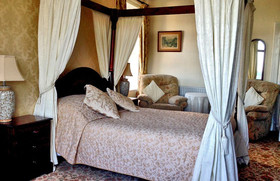 Falcon's Nest Hotel