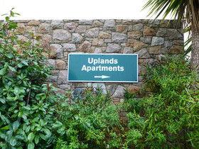 Uplands Apartments