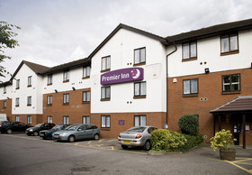 Premier Inn London Hayes, Heathrow (North A4020) hotel