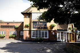 Premier Inn London Hayes, Heathrow (North A4020) hotel