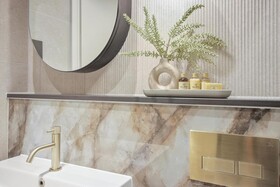 Bow Lane by Q Apartments