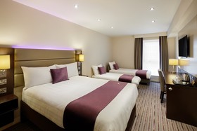 Premier Inn London Southwark Station Hotel