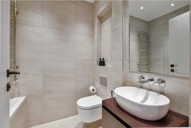 Vauxhall Bridge by Q Apartments