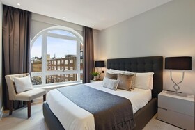 Vauxhall Bridge by Q Apartments