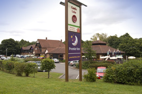 Premier Inn Maidstone West Malling Hotel