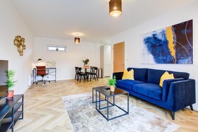 Hybrid Resi - Mitcham