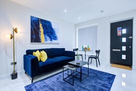 HybridResi Uxbridge
