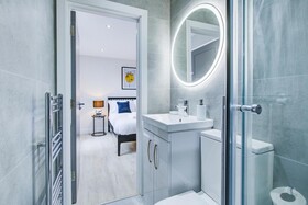 HybridResi Uxbridge