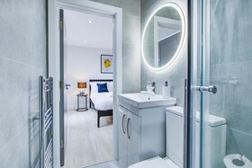 HybridResi Uxbridge