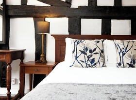 The White Hart